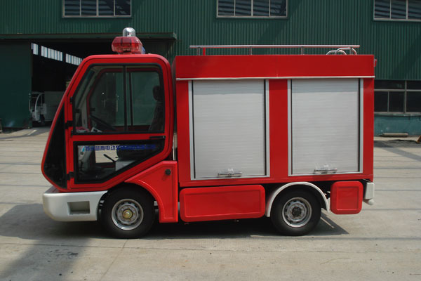 大型消防车
